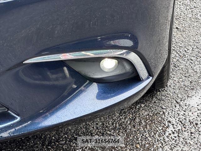 Mazda ATENZA 2015-09 377104-12