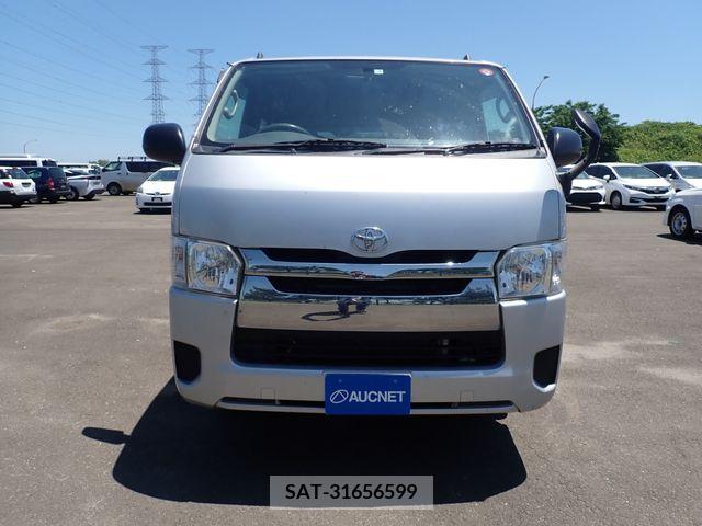 Toyota REGIUSACE VAN 2015-06 388645-5