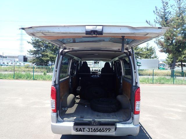 Toyota REGIUSACE VAN 2015-06 388645-19