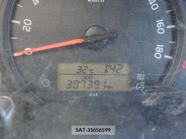 Toyota REGIUSACE VAN 2015-06 388645-15