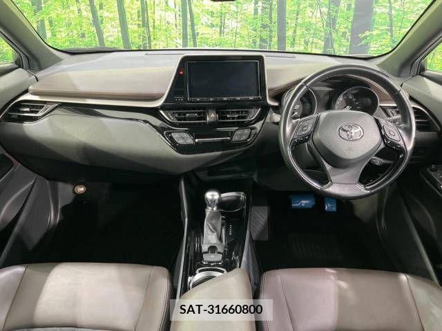 Toyota C-HR 2017-09 384513-1