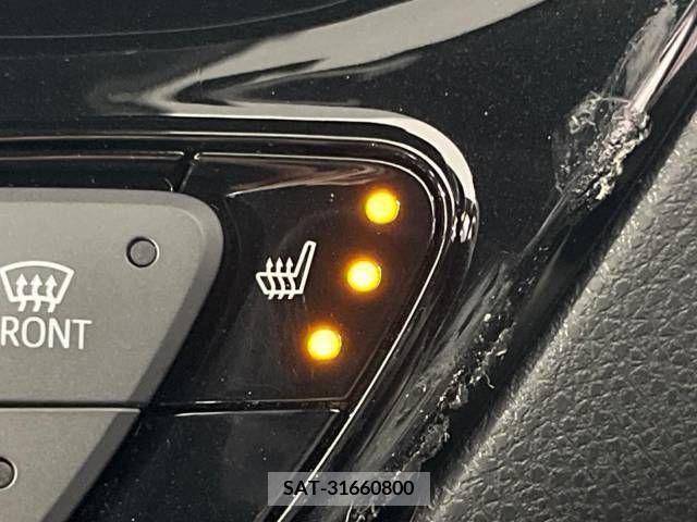 Toyota C-HR 2017-09 384513-6