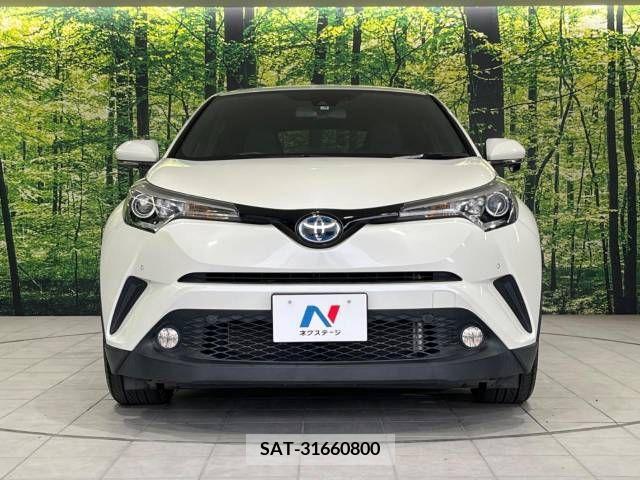 Toyota C-HR 2017-09 384513-14