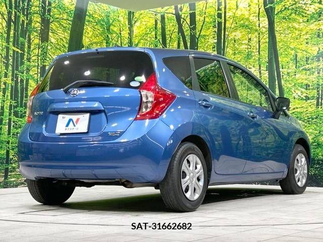 Nissan NOTE 2015-09 302370-17
