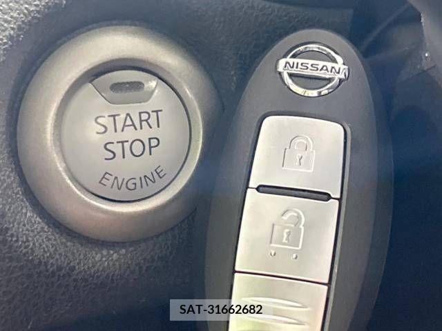 Nissan NOTE 2015-09 302370-7