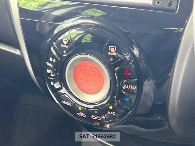 Nissan NOTE 2015-09 302370-5