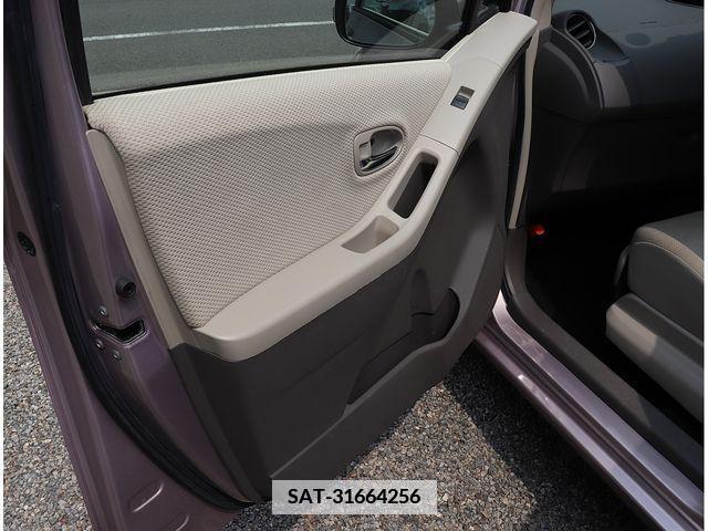 Toyota VITZ 2009-10 372393-23