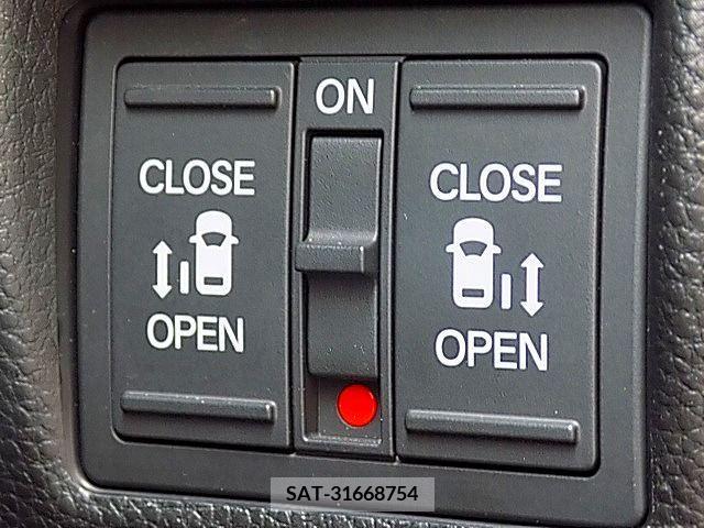 Honda N BOX CUSTOM 2019-06 279242-11