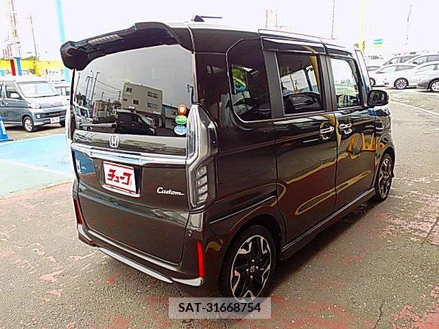 Honda N BOX CUSTOM 2019-06 279242-2