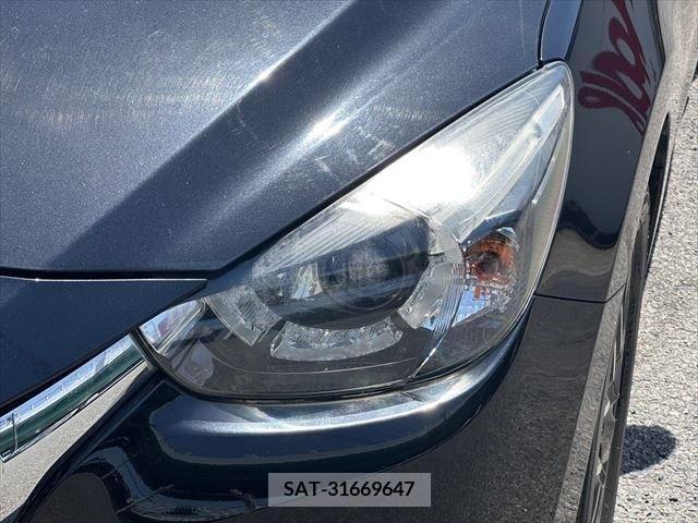 Mazda DEMIO 2015-11 296588-8