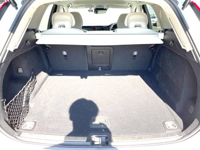 Volvo XC60 2019-09 18806-13