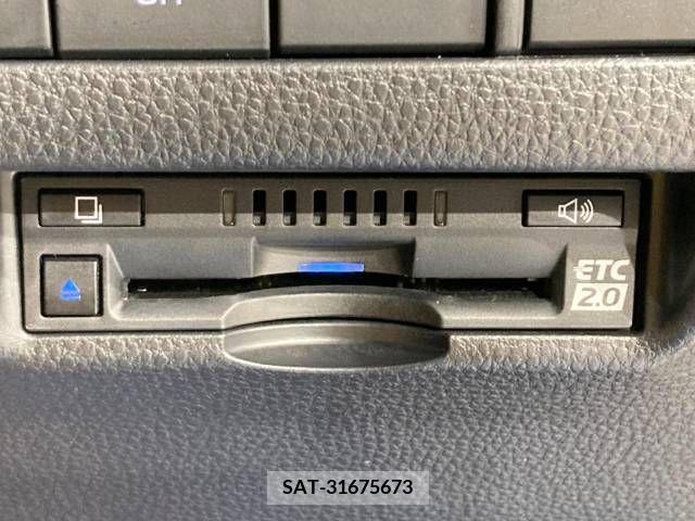 Toyota HARRIER 2020-12 313416-8
