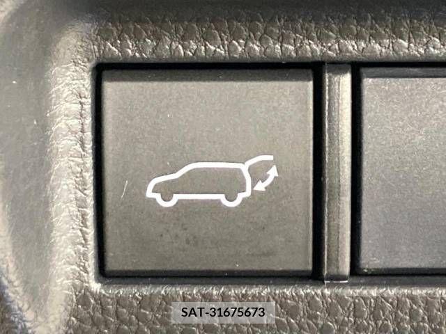 Toyota HARRIER 2020-12 313416-7
