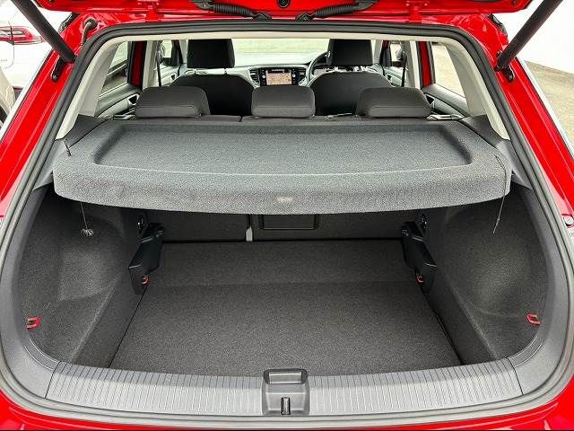 VolksWagen T-ROC 2021-03 181377-10