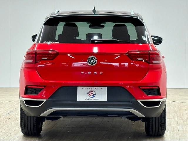 VolksWagen T-ROC 2021-03 181377-12