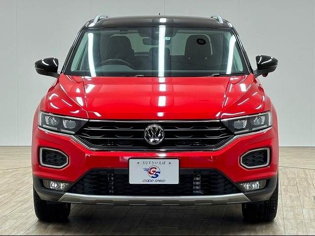 VolksWagen T-ROC 2021-03 181377-11