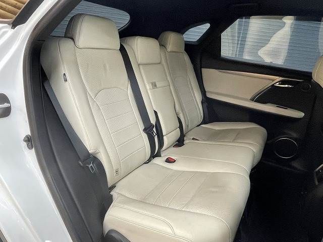 Lexus RX 2015-12 21062-11