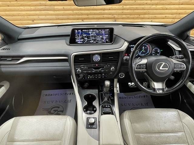 Lexus RX 2015-12 21062-1