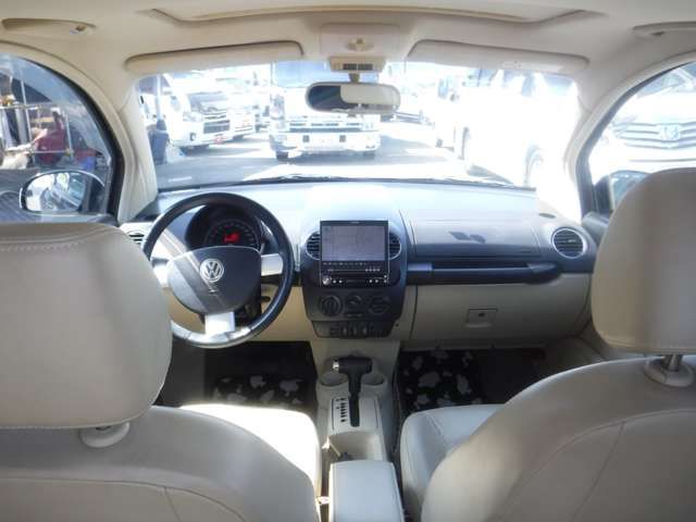 VolksWagen BEETLE 2008-01 2316-8