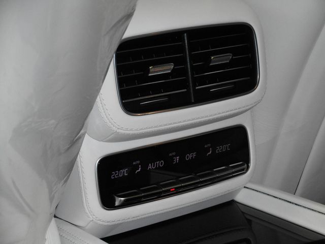 Mercedes Benz GLS-CLASS 2022-08 24866-23