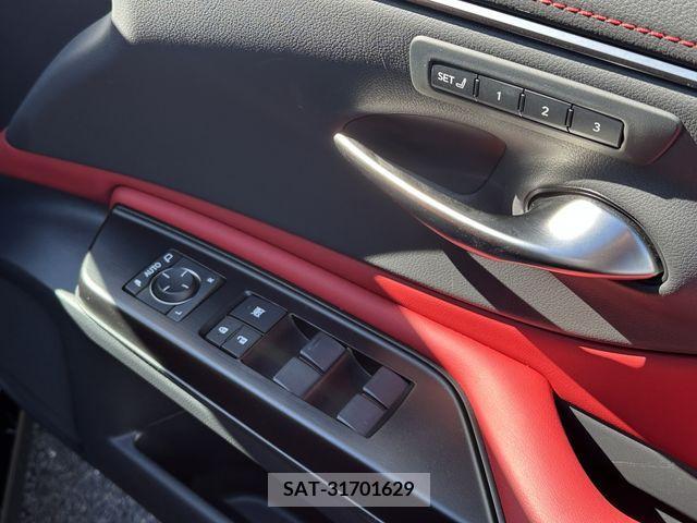 Lexus ES 2019-05 206720-15