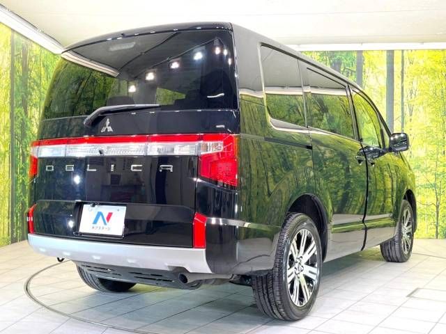 Mitsubishi DELICA D5 2023-04 192196-18