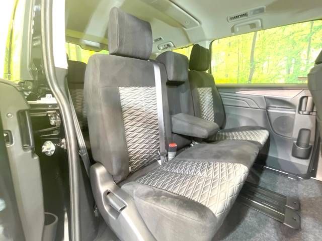 Mitsubishi DELICA D5 2023-04 192196-9