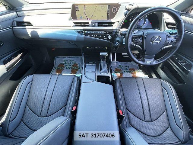 Lexus ES 2021-07 334366-1