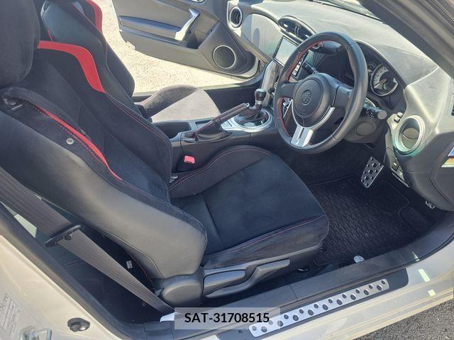 Toyota 86 2016-01 258729-3