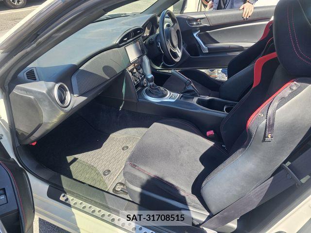 Toyota 86 2016-01 258729-4