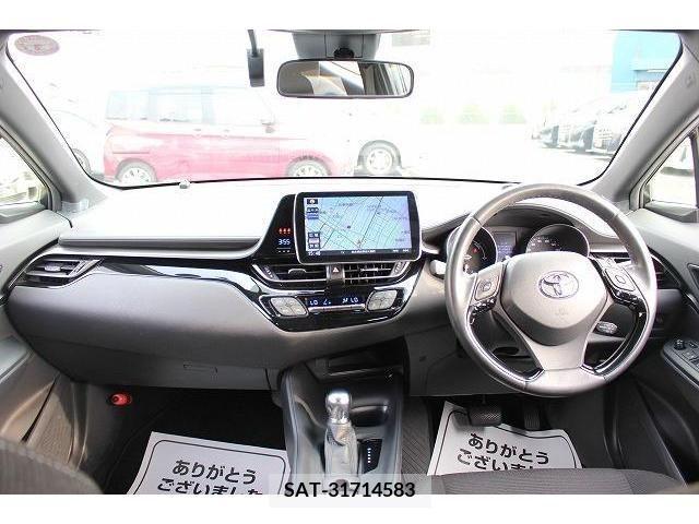 Toyota C-HR 2017-08 238600-16