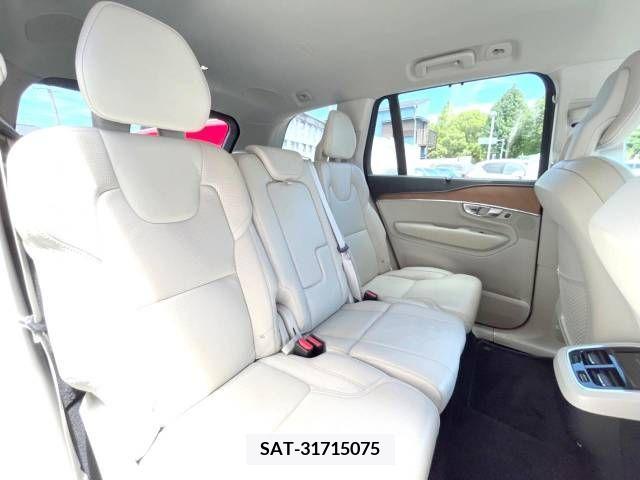 Volvo XC90 2016-12 394933-11