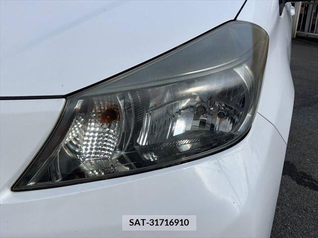 Toyota VITZ 2012-08 384958-17