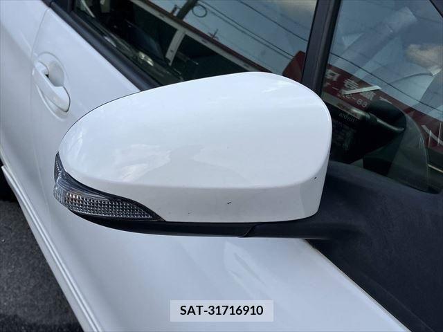 Toyota VITZ 2012-08 384958-22