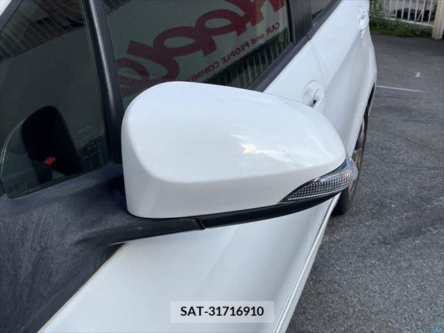 Toyota VITZ 2012-08 384958-21