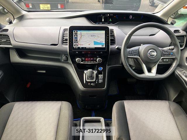 Nissan SERENA 2019-09 325043-1