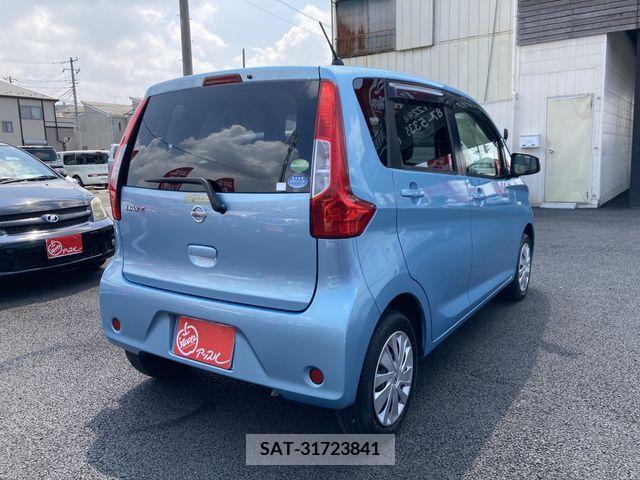 Nissan DAYZ 2018-04 358903-5