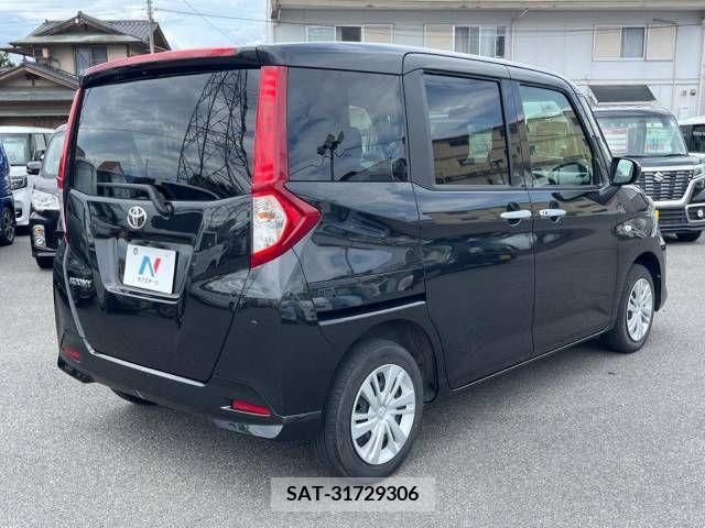 Toyota ROOMY 2021-06 345011-17