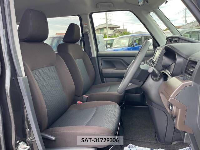Toyota ROOMY 2021-06 345011-8