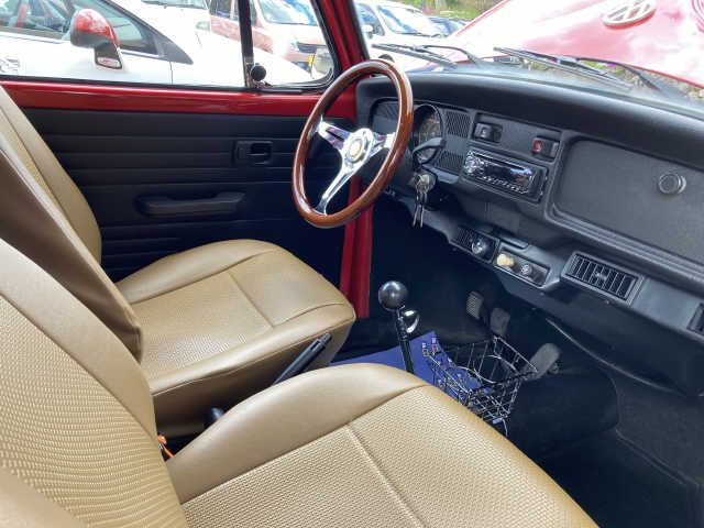 VolksWagen BEETLE 1998-08 2526-1