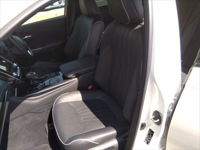 Toyota CROWN SEDAN 2020-03 7234-10