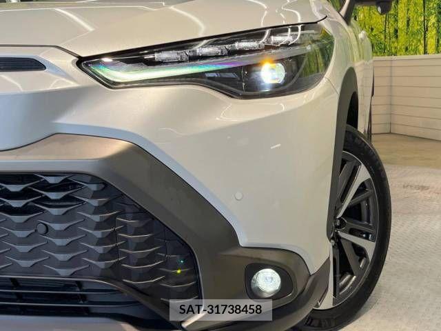 Toyota COROLLA CROSS 2022-05 332456-12