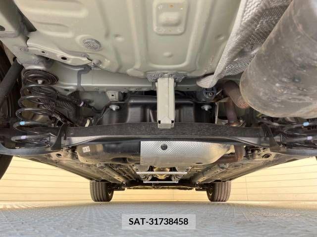 Toyota COROLLA CROSS 2022-05 332456-19