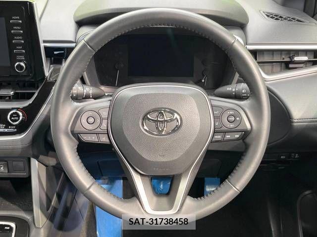 Toyota COROLLA CROSS 2022-05 332456-11