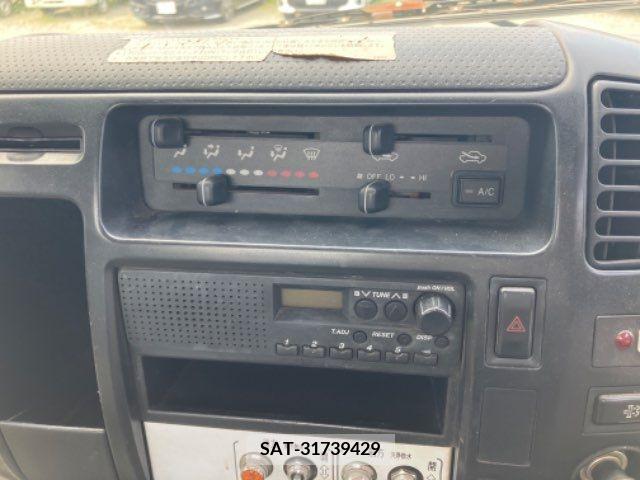 Hino DUTRO 2011-09 320398-6