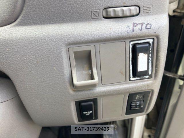 Hino DUTRO 2011-09 320398-7