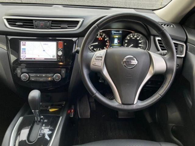 Nissan X-TRAIL 2015-09 194374-3