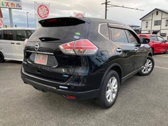 Nissan X-TRAIL 2015-09 194374-26