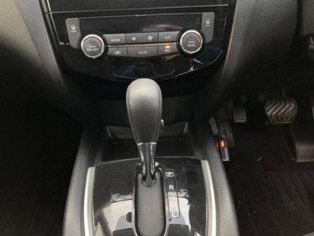 Nissan X-TRAIL 2015-09 194374-6