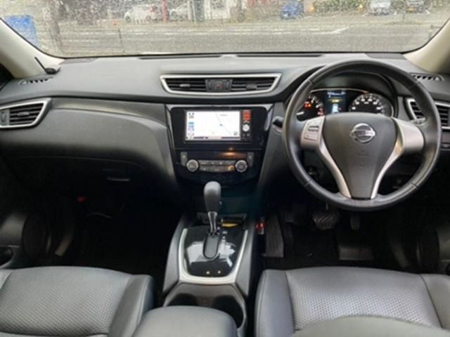 Nissan X-TRAIL 2015-09 194374-1
